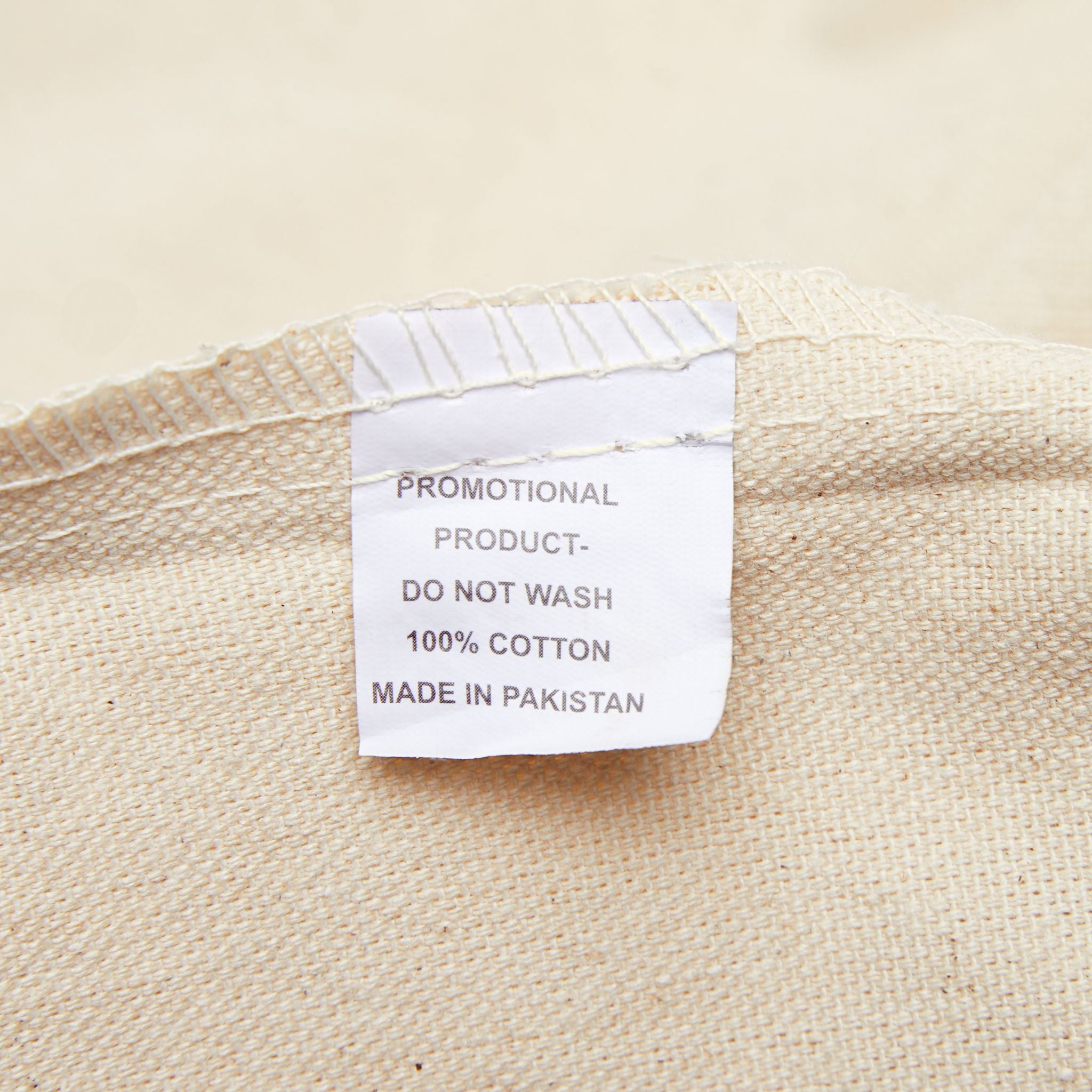 School of HardCovers | Tote Bag | Do not wash | Bookish Nostalgia 